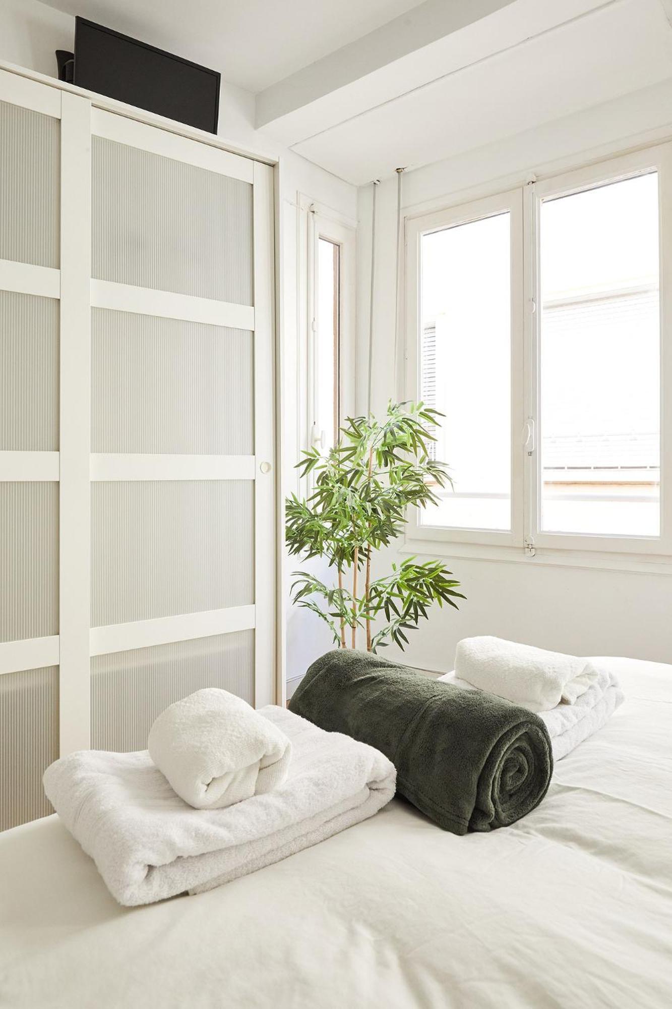 Low Cost Apartments Center Elche Extérieur photo