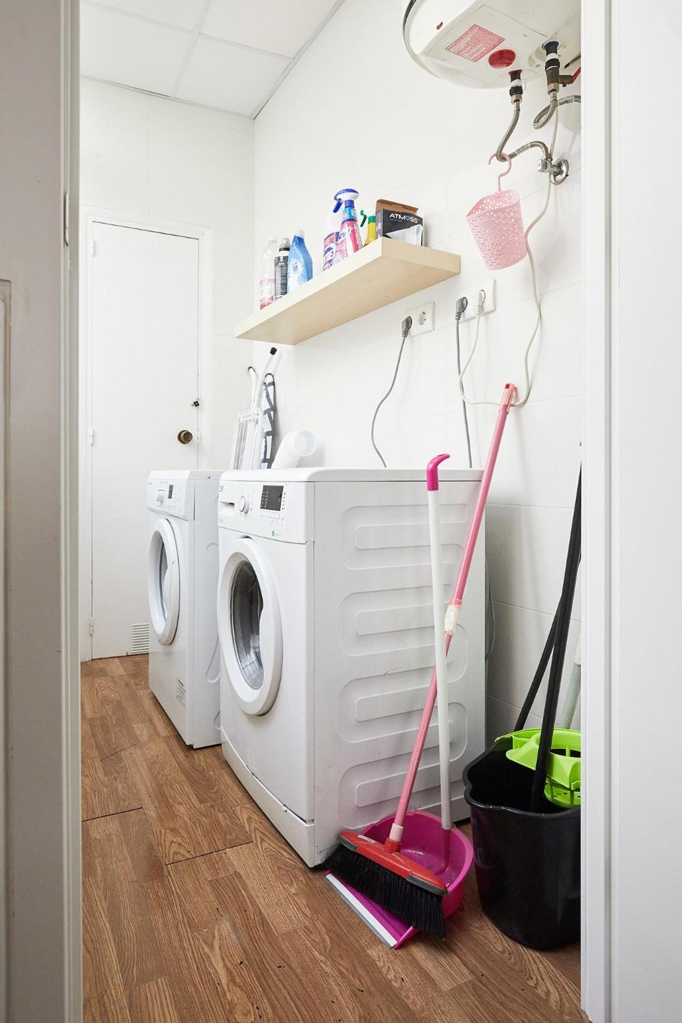 Low Cost Apartments Center Elche Extérieur photo