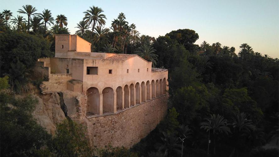Low Cost Apartments Center Elche Extérieur photo